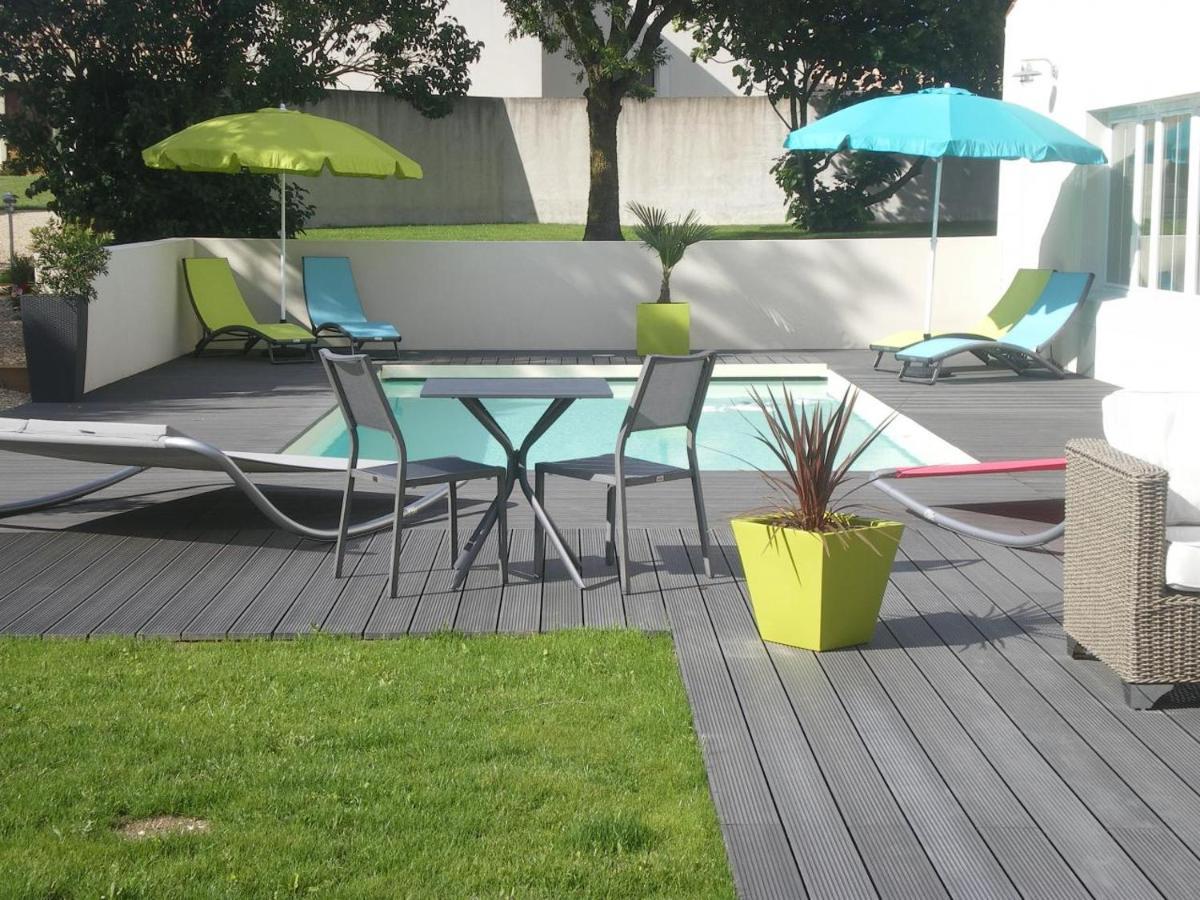 La Fompatoise Bed & Breakfast Verines  Luaran gambar